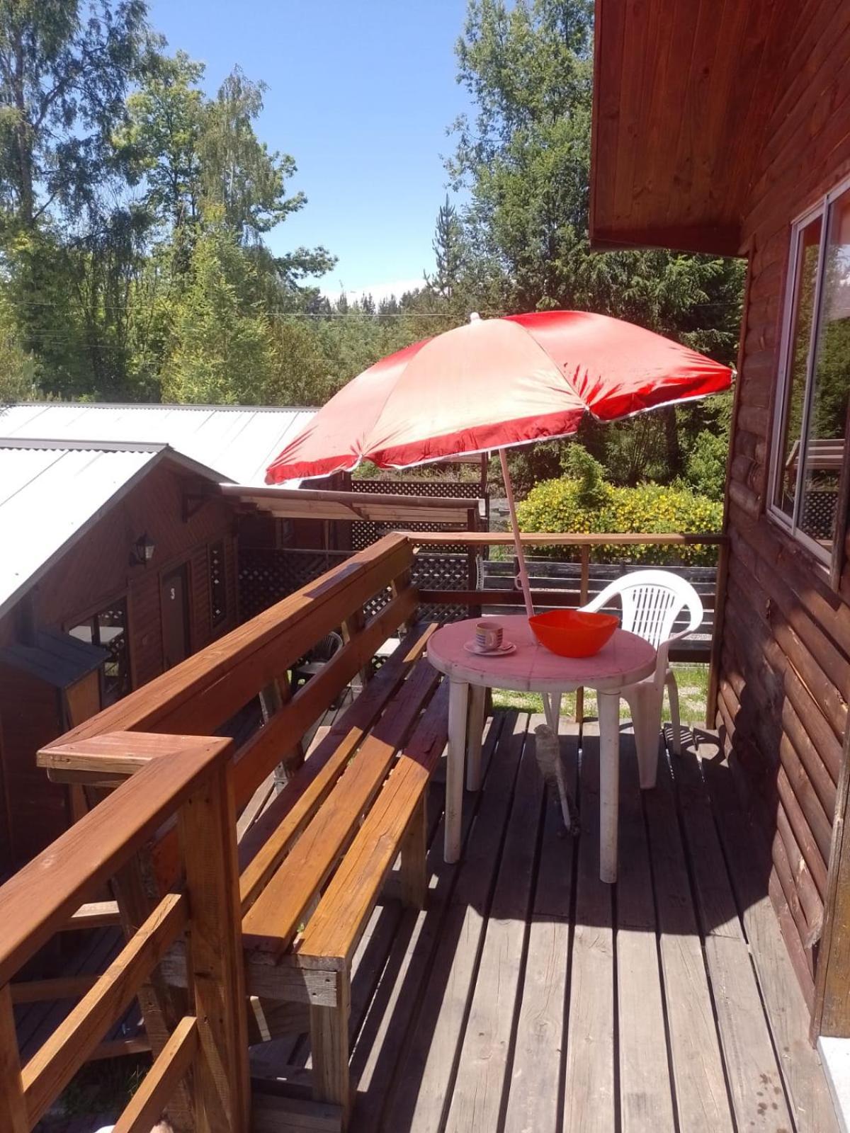 Cabanas Arcoiris Пукон Экстерьер фото
